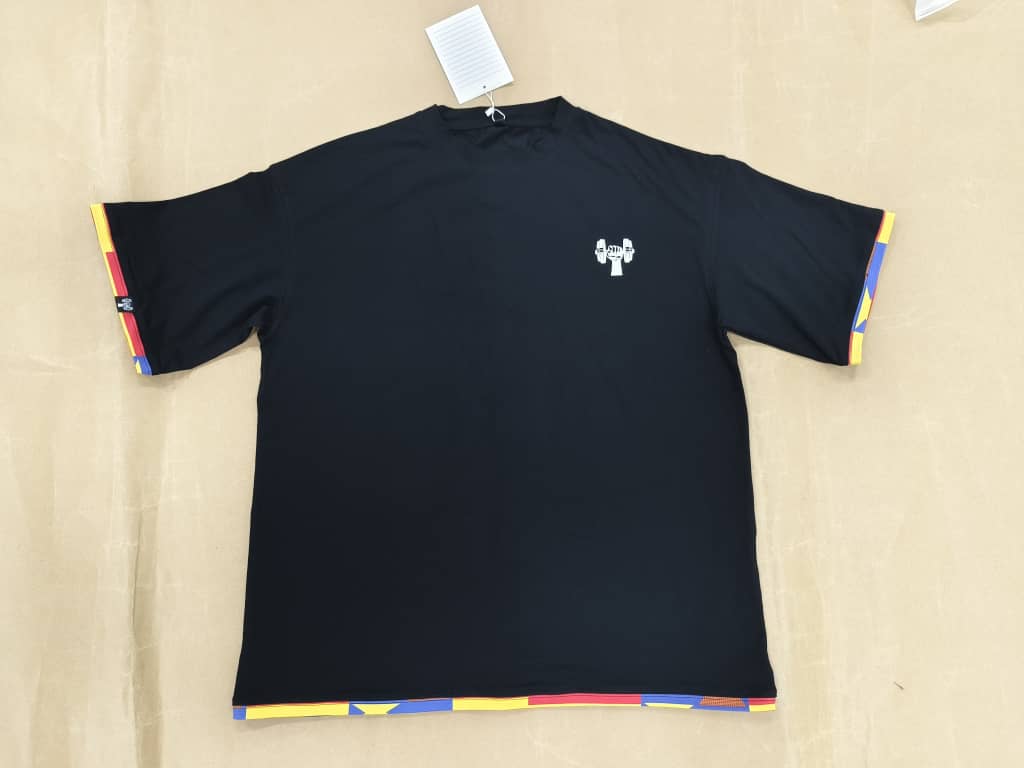 Outline Oversize Print Tee